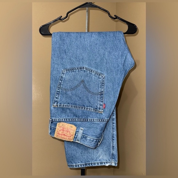 Levi's Other - LEVIS Men’s Classic Blue Denim Jeans. Size 38x30. 100% Cotton.